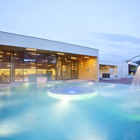 Die Parktherme von außen | © Parktherme Bad Radkersburg | Harald Eisenberger | © Parktherme Bad Radkersburg
