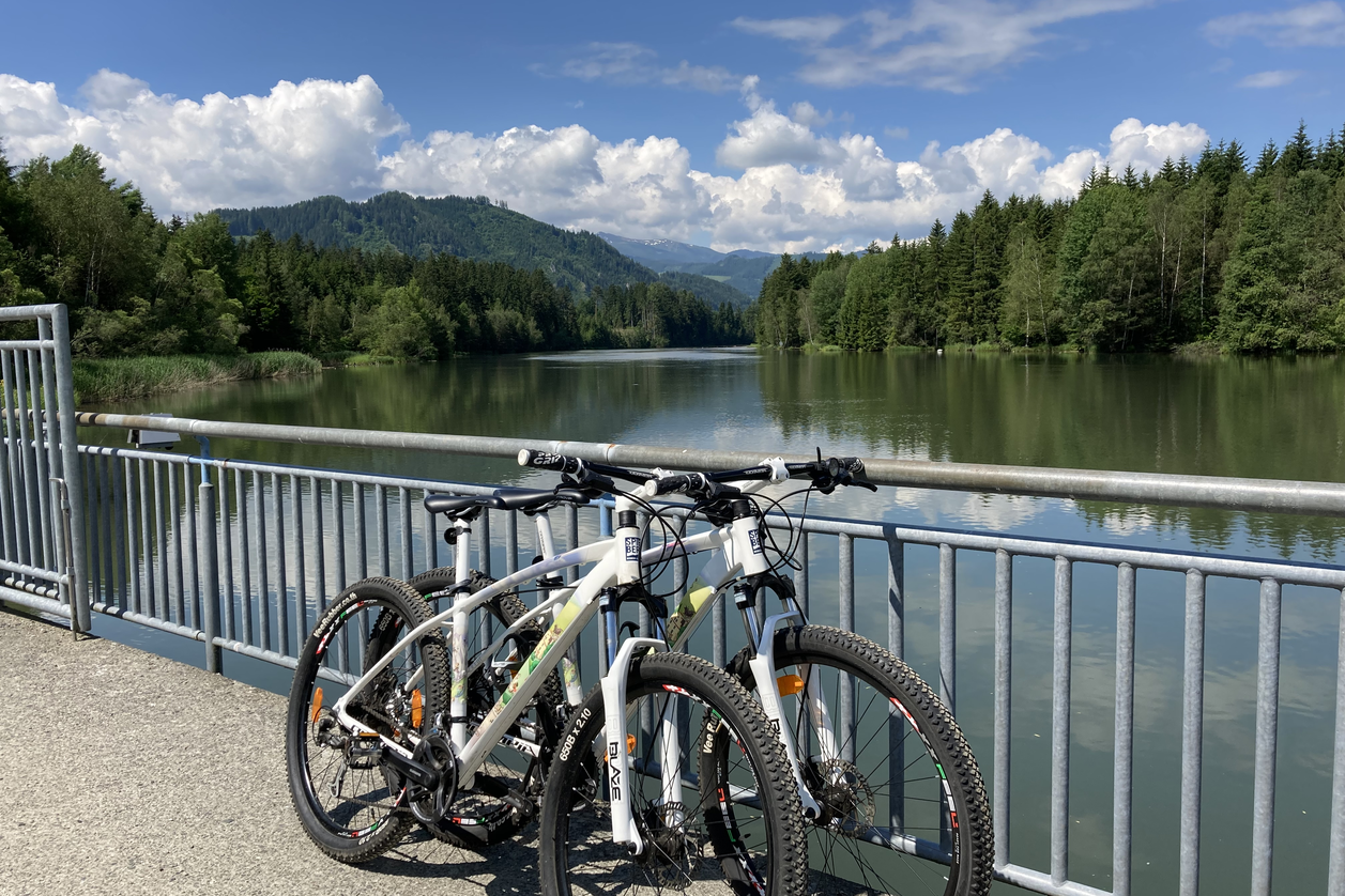 Zwischenstopp beim Kraftwerk Fisching | © STG | Radlingmaier Elisabeth 