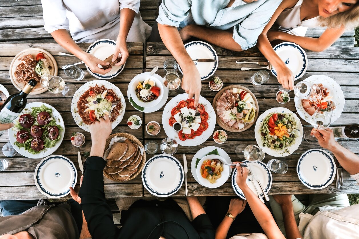 Buschenschankjause in der Südsteiermark | © Südsteiermark | Lukas Elsneg 