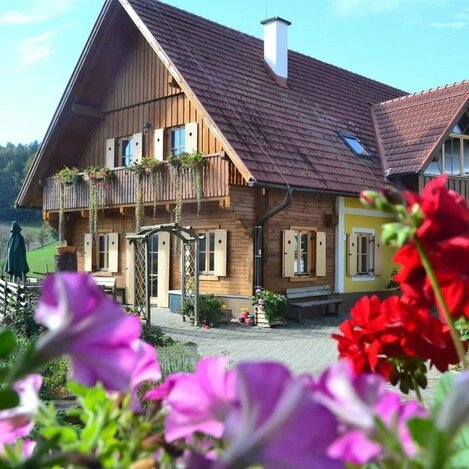 Der Jaukhof im Sommer | © Jaukhof