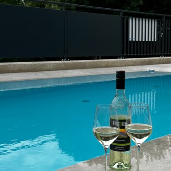 Landhaus Bad Gleichenberg Pool | © STG