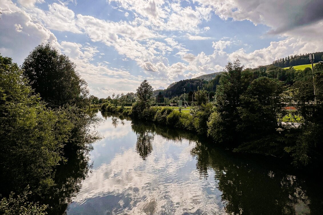 Der Mürztalradweg R5: ständige Begleiterin - die Mürz | © STG