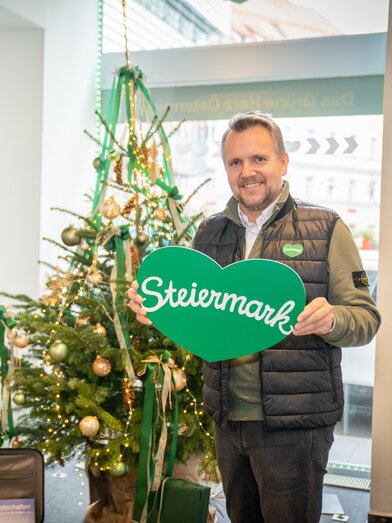 STG-GF Michael Feiertag gibt eine Vorschau und einen Rückblick. | © STG | Jaden Gynes