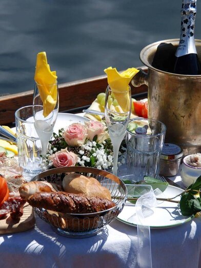 Buch&Boot, Altaussee, Plätten Breakfast | © Boote Salzkammergut | Boote Salzkammergut | © Boote Salzkammergut
