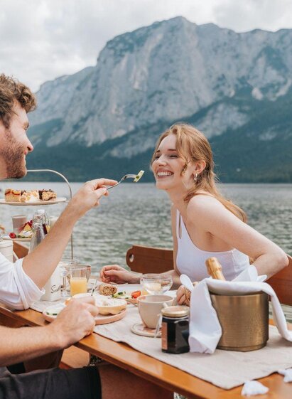 Seevilla, Altaussee, Plättenfrühstück zu zweit | © Karl Steinegger | Karl Steinegger | © Karl Steinegger