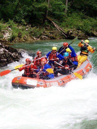 Rafting auf der Salza mit Black Sheeps | ©  Black Sheeps Adventures KG | ©  Black Sheeps Adventures KG