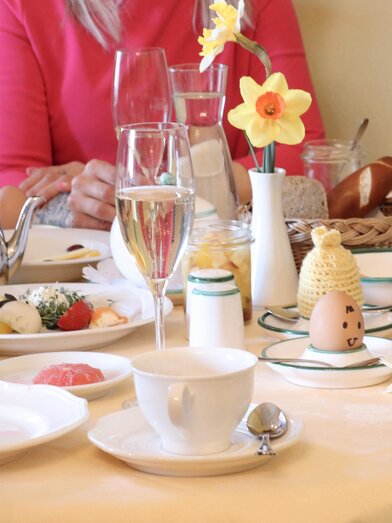 Frühstück im Schloss | © Familie Winkler-Hermaden | Familie Winkler-Hermaden | © Familie Winkler-Hermaden