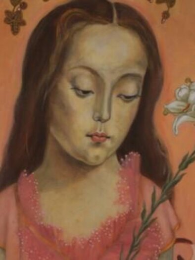 A girl with long hair is wearing a pink dress and is holding a lily in her hand. The background is in soft colors. | © Christy Astuy