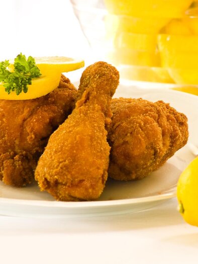 Baked chicken _Eastern Styria | © Kutscherwirt Familie Romierer