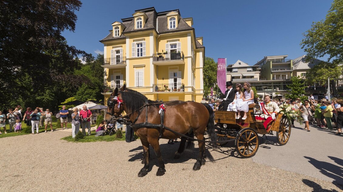 Einzug des Kaiserpaares | © TVB Thermen- & Vulkanland