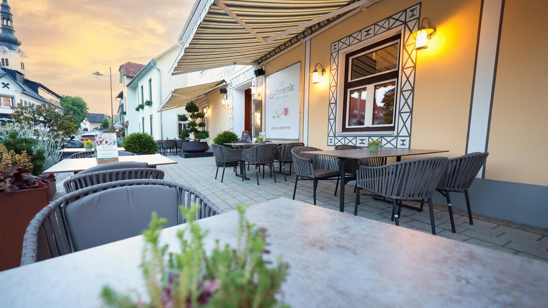 Terrasse_Schrenk_Oststeiermark | © Der Schrenk