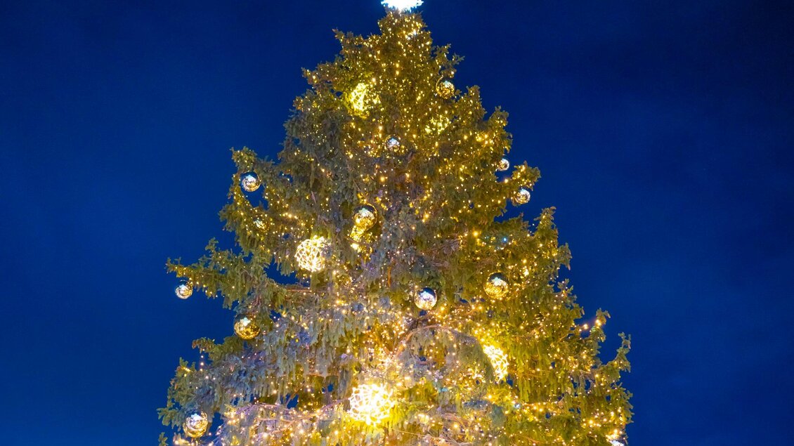 Christbaum am Grazer Hauptplatz | © Stadt Graz - Foto Fischer