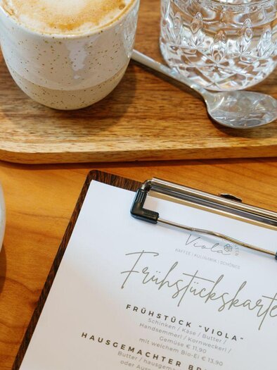 Café Viola in the garden, Bad Aussee | © Café Viola im Garte