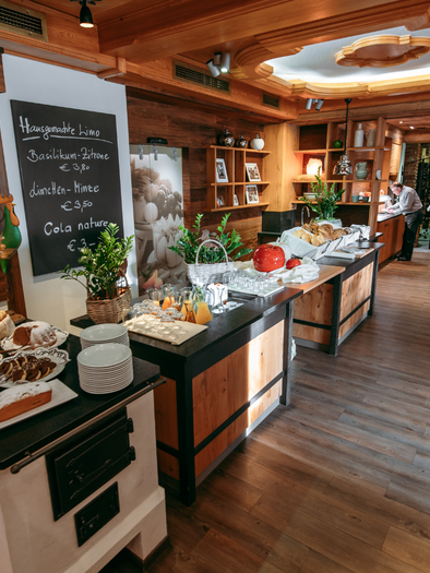 Landhotel Kanzler, Frühstücksbuffet | © Laura Siener