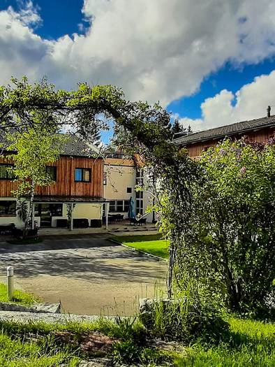 JUFA Hotel Bad Aussee, exterior view | © Tanja Lorenzoni