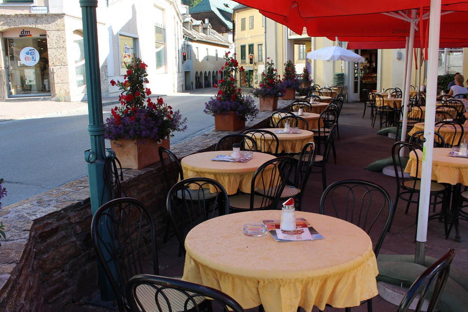 Kurcafé Lewandofsky Temmel, Bad Aussee, Gastgarten | © TVB Ausseerland Salzkammergut_Viola Lechner