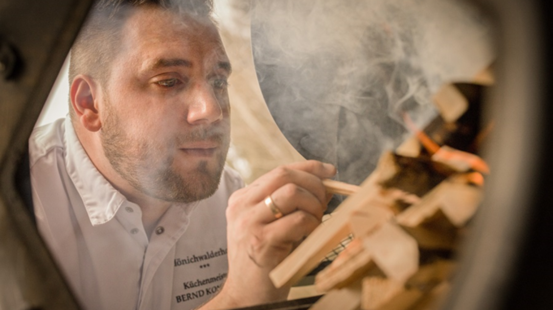 zu sehen ist ein Koch. | © Karl Schrotter