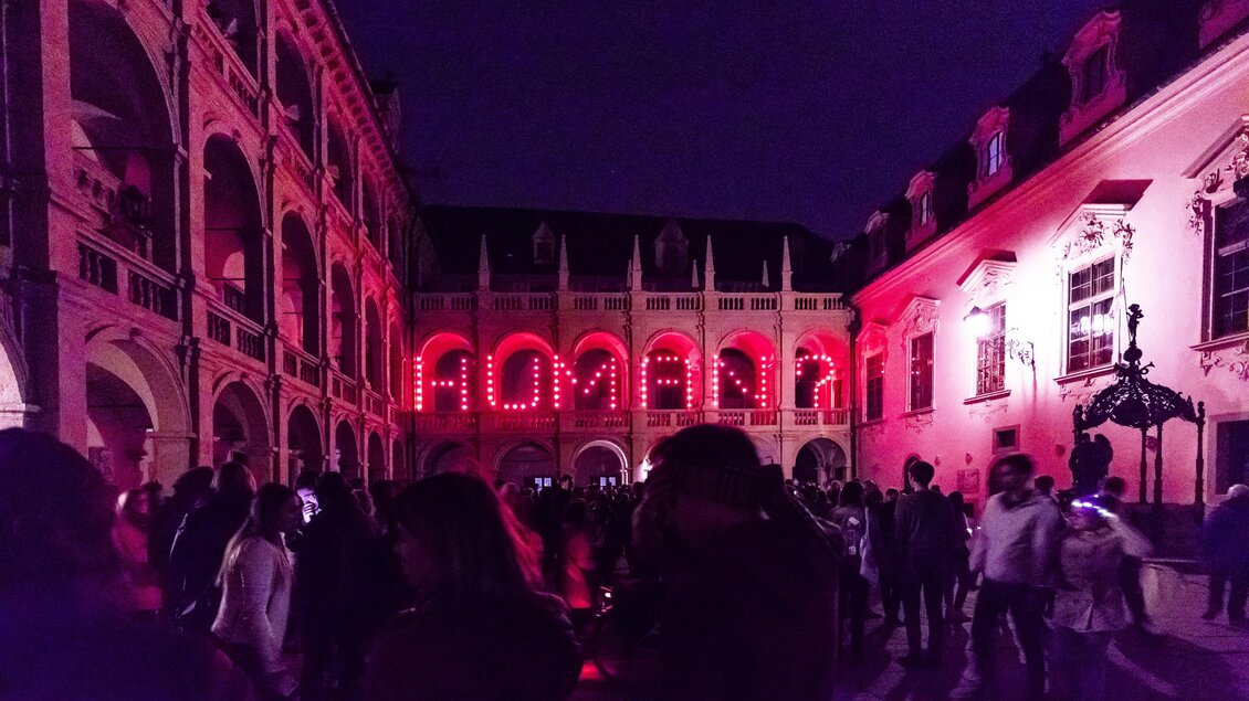 HUMAN | © Marija Kanizaj