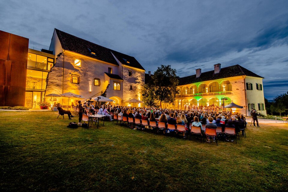Schloss Hartberg_Abendstimmung_Oststeiermark | © Tourismus Oststeiermark/Spekner