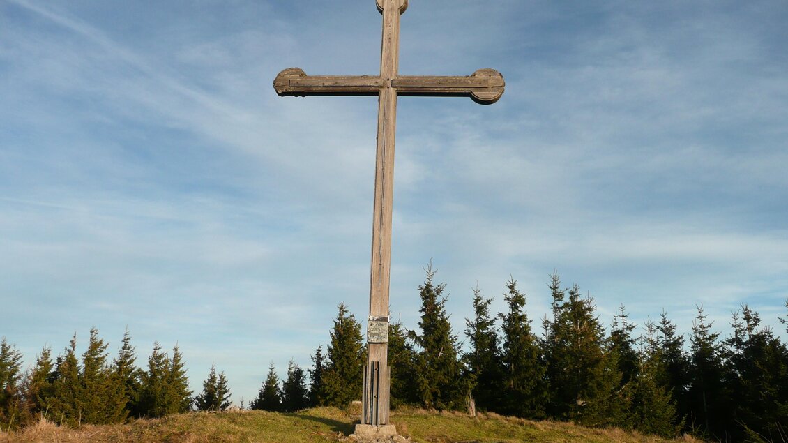 Osser_Gipfelkreuz_Oststeiermark | © Tourismusverband Oststeiermark / Christine Pollhammer