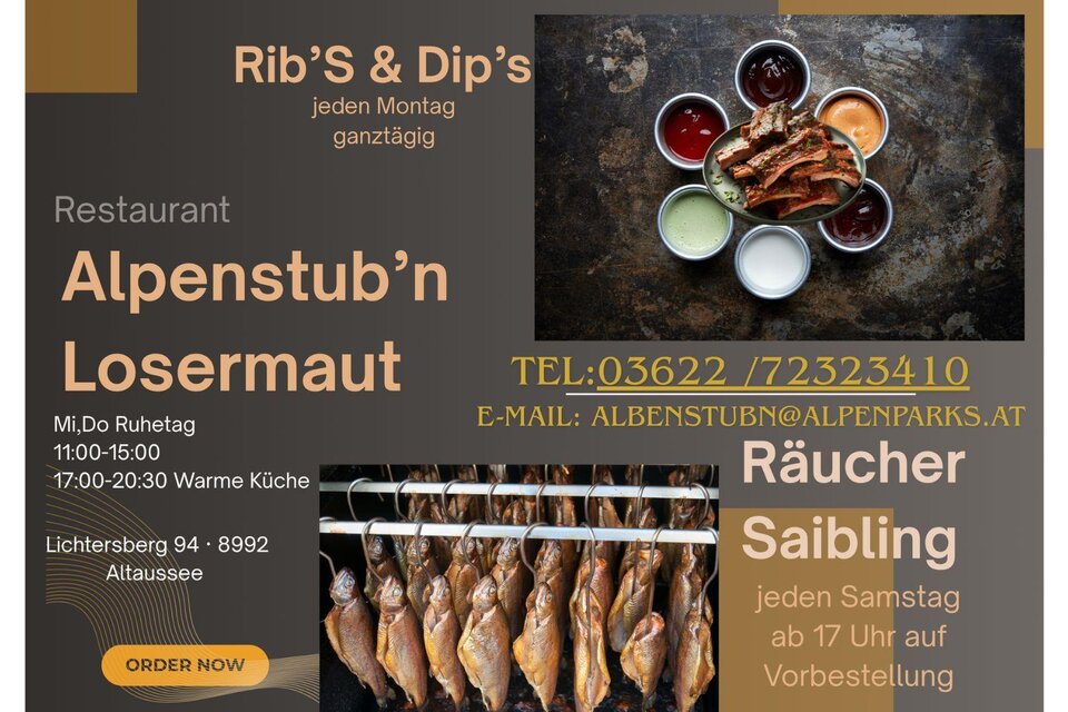 Ein Werbeflyer für das Restaurant Alpenstub’n Losermaut mit Informationen zu Öffnungszeiten und Spezialitäten. Gezeigt werden köstliche Speisen und Saucen in Schalen sowie geräucherter Saibling. | © Alpenstubn.