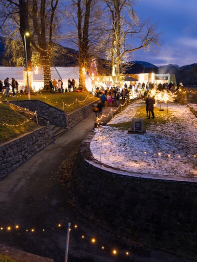 Adventmarkt am Schlossberg