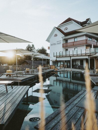 zu sehen ist das Hotel Fast. | © Hotel Fast