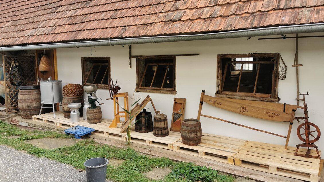 Sammlung am Kleinkeuschlerhügel | © Anita Schwarz