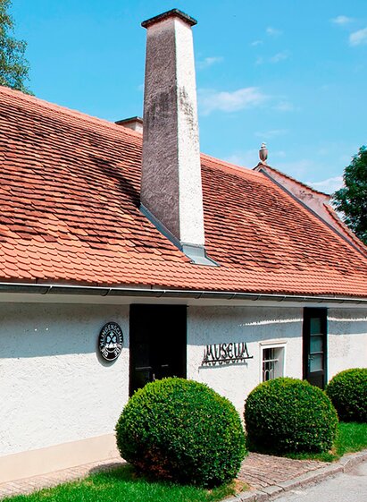 Bladesmith Museum_Outside_Eastern Styria | © Klingenschmiede
