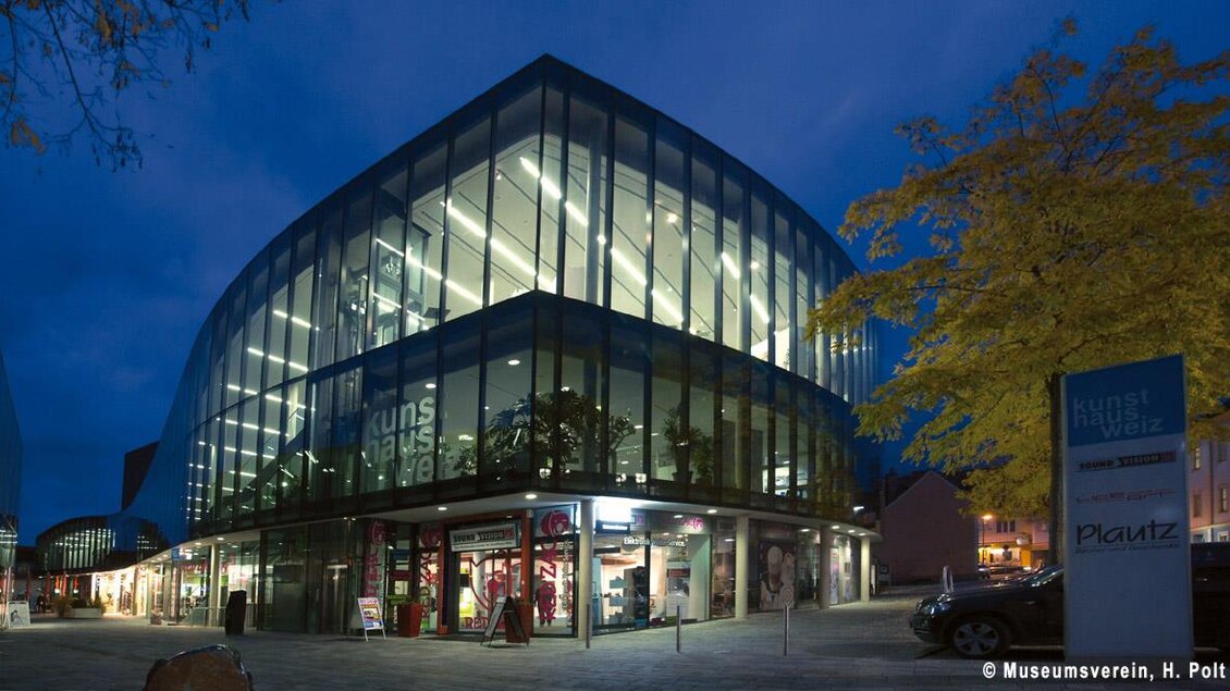 Kunsthaus Weiz_Außen bei Nacht_Oststeiermark | © Kunsthaus Weiz