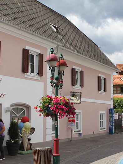 Confectionery Feichtinger_Outside View_Eastern Styria | © Konditorei Feichtinger Weiz