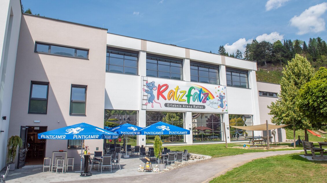 zu sehen ist die Aussenansicht vom 2Punkt0. | © Helmut Schweighofer