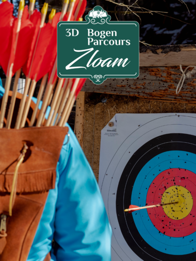 An archer with a quiver full of arrows stands in front of a target. The target shows an arrow in the center. | © www.zloam.at
