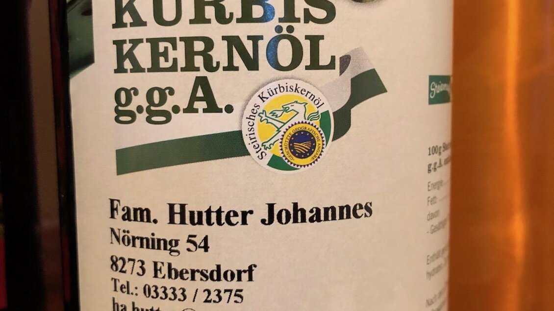 Ab-Hof-Verkauf_Kürbiskernöl_Oststeiemark | © Abhofverkauf Hutter