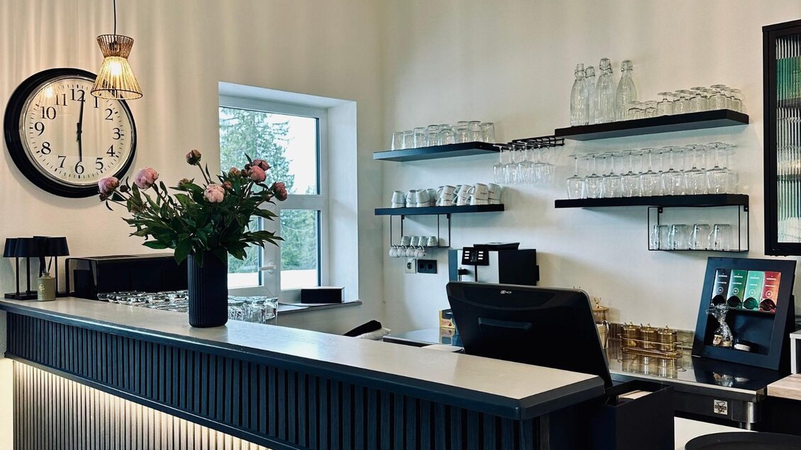 Alm in, Tauplitzalm, gemütliche Bar | © Gipfelmomente