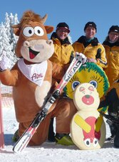 ALMI Skiing school_Team_Eastern Styria | © ALMI-Skischule Eder | Maria Rauchenberger | © ALMI-Skischule Eder