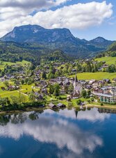 Altausseer See mit Kirche | © Drohnenfotos.at-Andreas Tischler | Drohnenfotos.at-Andreas Tischler | © Drohnenfotos.at-Andreas Tischler