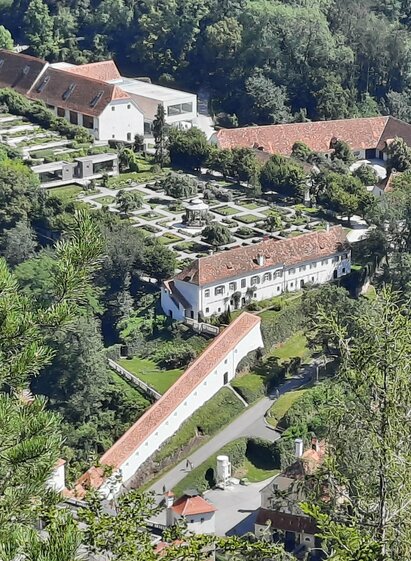 Blick auf Schloss Herberstein_Oststeiermark | © WEGES
