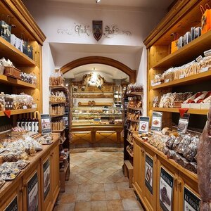 Baeckerei Maislinger Innen Eingang | Stephanie Bor