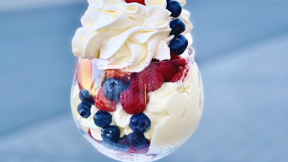 Früchteeisbecher | © Bäckerei-Konditorei-Café Winkler