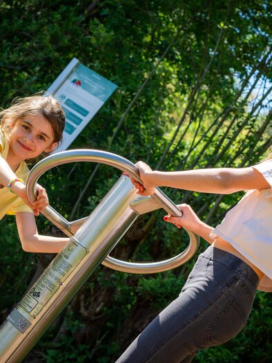 Children at the Bärenstarke Wanderarena Schäffern | © Gemeinde Schäffern
