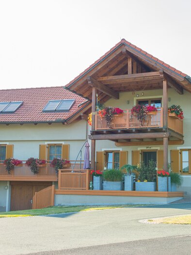 Farm Grasser_House_Eastern Styria | © Helmut Schweighofer