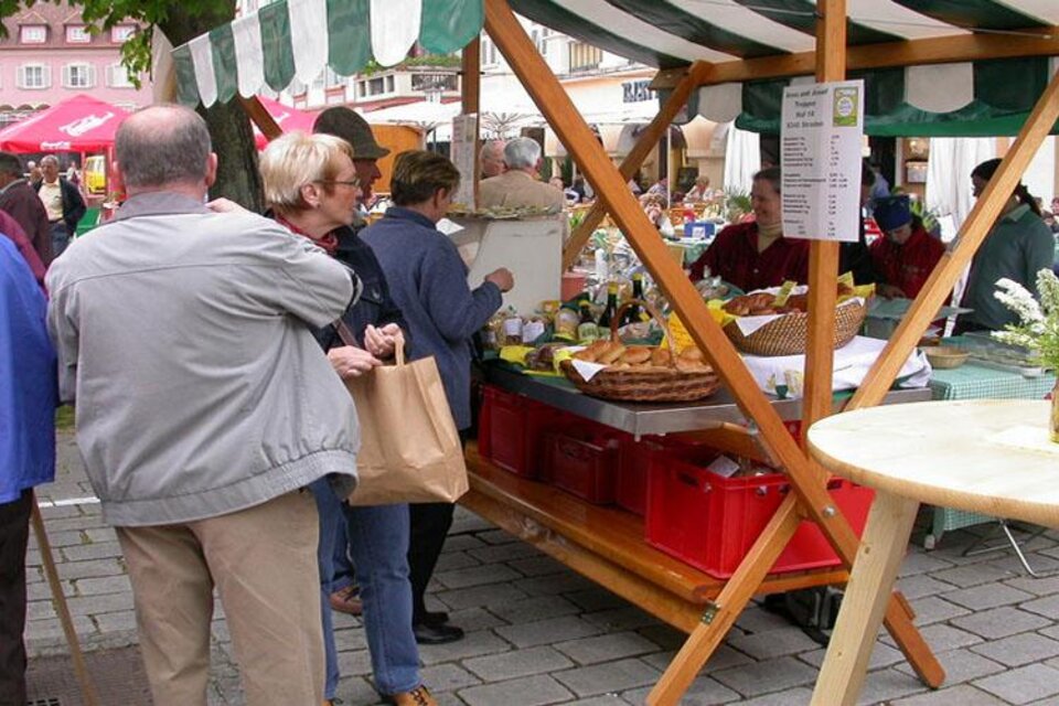 Bauernmarkt Hauptplatz Bad Radkersburg - Impression #1 | © TVB Thermen- & Vulkanland