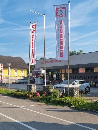 Aussenansicht Baumarkt Kieninger | © Baumarkt Kieninger (c) Michaela Geistberger | Baumarkt Kieninger (c) Michaela Geistberger | © Baumarkt Kieninger (c) Michaela Geistberger