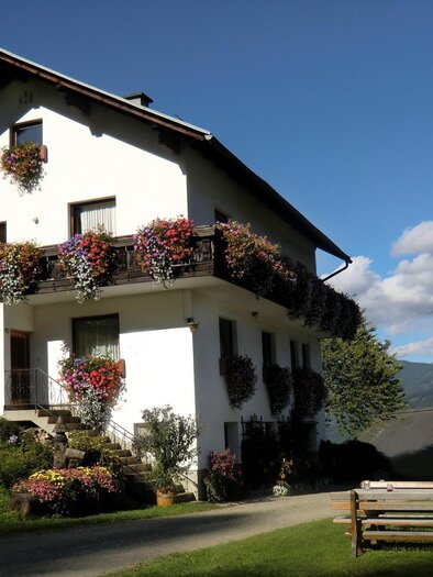 Bio-Bauernhof-Außenansicht-Murtal-Steiermark | © Fam. Hasler