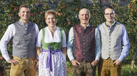 Biohof Schloffer_Family Schloffer_Eastern Styria | © Biohof Schloffer | Peter Melbinger | © Biohof Schloffer