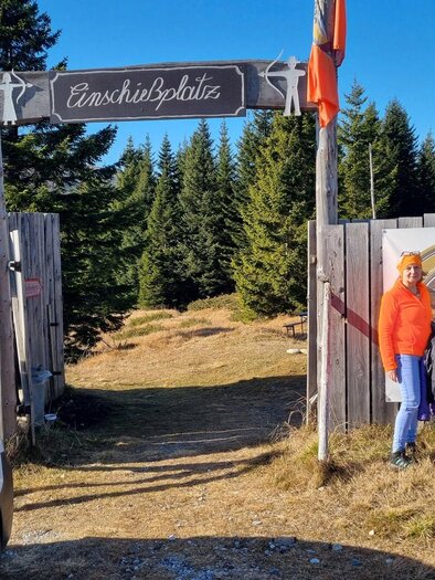 Bogenparcour Altes Almhaus Eingangstor | © Bogenparcour Altes Almhaus 