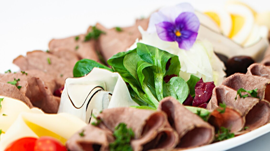 Rindfleisch┬®Reschco-x | © Familie Brenner | Brenner am Rossberg Weingut