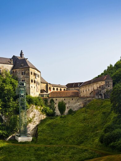 Burg Rabenstein im Frühling | © René Vidalli