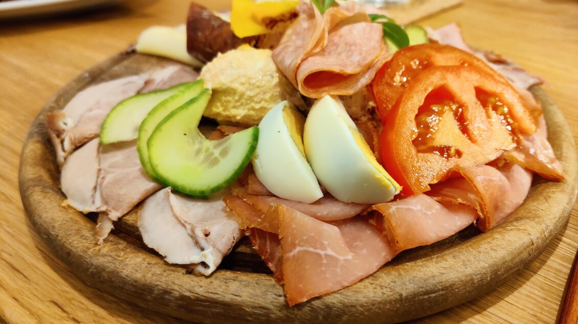 Buschenschank Handler_Brettljause_Oststeiermark | © Tourismusverband Oststeiermark